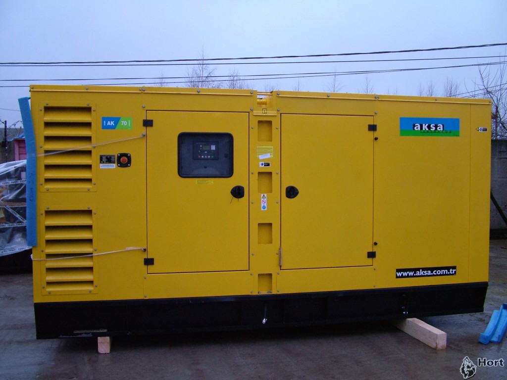 Прокат дизельного генератора AKSA AD 330